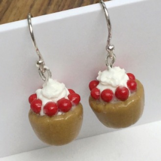 Cherry tart earrings